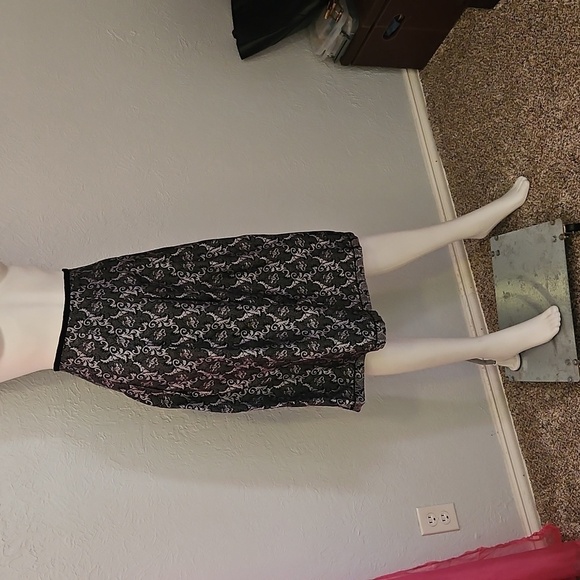 VTG TREVAN Black and Silver Floral Jacquard Velvet Trim Pleated Drop Waist Skirt - Picture 2 of 11